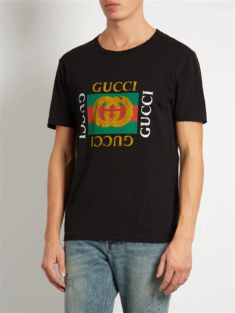 men's gucci tee shirt|T.